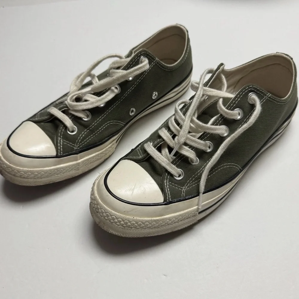 Converse Chuck 70 Low Ox Unisex Sneakers In Utility Green M = 8, W= 10 Runs Big - Picture 2 of 10